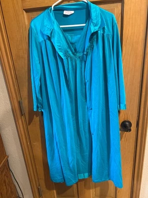 Vestido de noche vintage Vanity Fair. Apliques florales de nailon y bata talla L verde azulado Foto 1 de 4