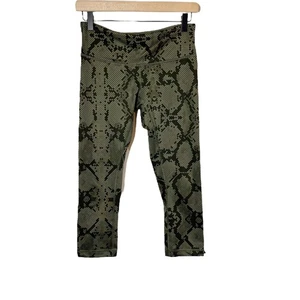 Lululemon Wunder Under Crop III Luon Ziggy Snake Leggings Gr. 6 Fatigue Green - Bild 1 von 10