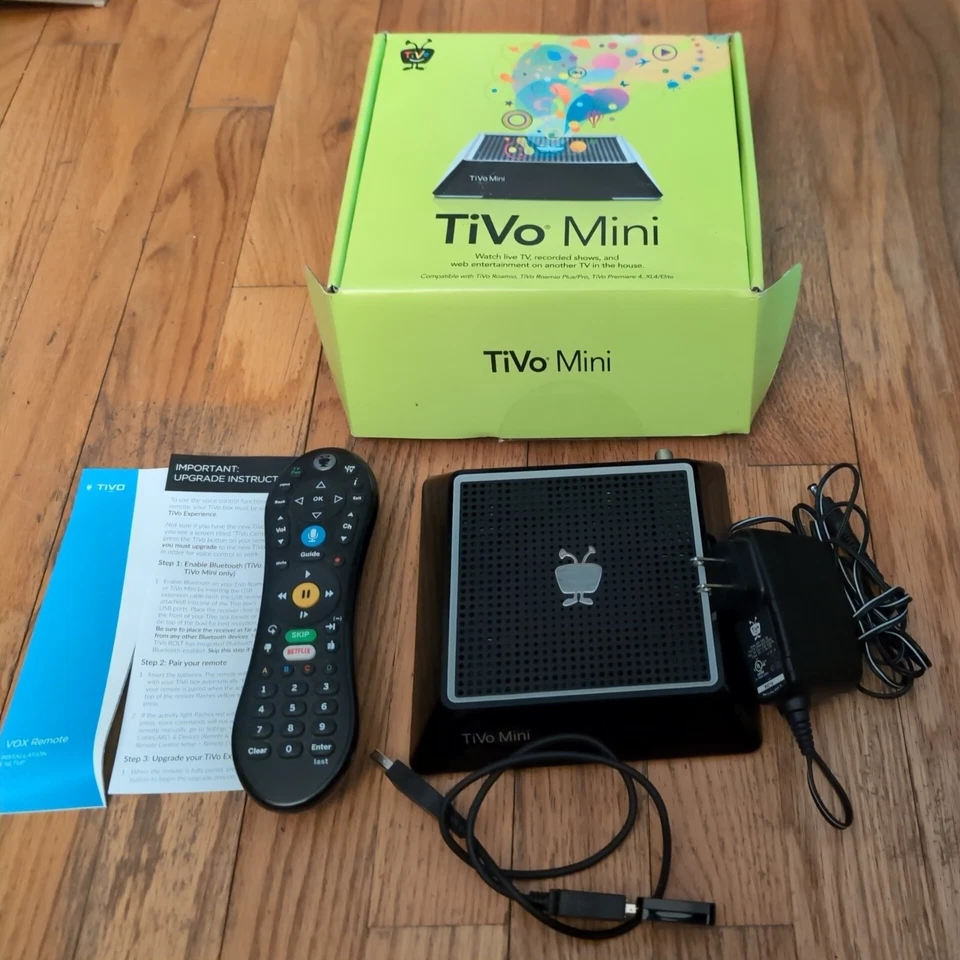TiVo Mini TCDA92000 Receiver incl. voice remote upgrade + box - Image 1 of 1
