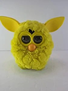 Hasbro Furby Boom Sprite Yellow Interactive Pet Toy TESTED & WORKS no batteries - Picture 1 of 6