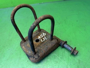 DFSK DONGFENG LOADHOPPER Rear Leaf Spring Hanger , Left Shackle bracket 11-17 - Picture 1 of 2