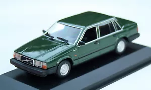 Volvo 740 GL Sedan Year 1984-1989, Dark Green, Minichamps Model In Scale 1:43 - Picture 1 of 6