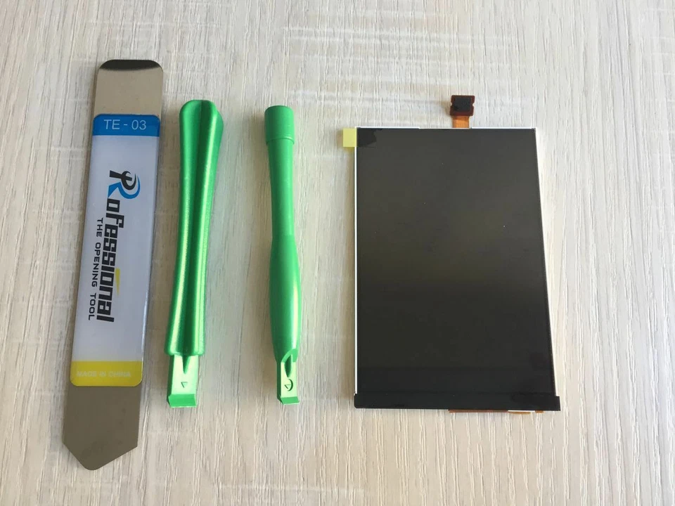 New LCD Display Screen Replacement Part for Apple iPod Touch 2 2nd Gen 2G - Image 1 of 4