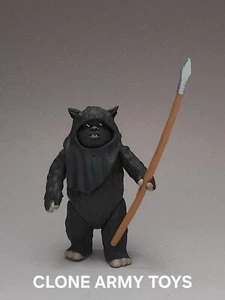 Star Wars Oochee Ewok 30th TAC Battle of Endor Ultimate Battle Pack Target - Picture 1 of 1