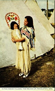 Madre hijo Indian Village Round-up Pendleton Oregon Postal APO Servicio Armado - Imagen 1 de 2