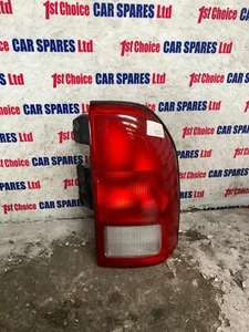 Suzuki GRAND Vitara 1998-2005 5dr DRIVER SIDE tail light lamp - Picture 1 of 4