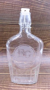 Bubba Gump Shrimp Co. 10" Glas Schwenkdeckel Flasche klar geätzt Topper - Bild 1 von 11