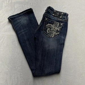 Pantalones de mezclilla Miss Me para mujer 26 tiro exclusivo bota adornada flor de lis estrás - Imagen 1 de 14