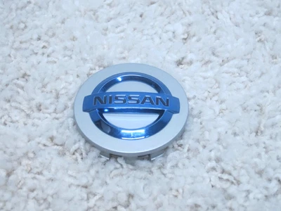 Tapa central de llantas de aleación Nissan Leaf 2011-2017 OEM 40342-AU510 #2A-12 Foto 1 de 2