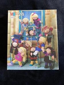 1990 Vintage Cabbage Patch Kids 24 Piece Jigsaw Puzzle 15"X12" Milton Bradley - Picture 1 of 10