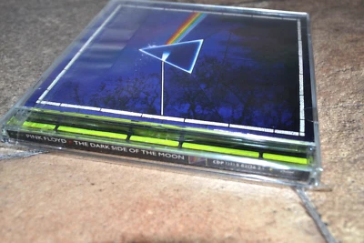 Pink Floyd Япония золотой диск 30-летие компакт-диск Dark Side of the Moon аудиофил - Изображение 1 из 4