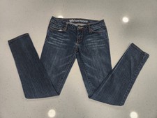 Bullhead Hermosa Women's Size 3 Long Blue Denim Low-Rise Super Skinny Jeans