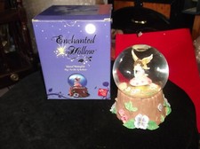 COLLECTABLE RUSS BERRIE ENCHANTED HOLLOW MUSICAL SNOW GLOBE + BOX EXCELLENT