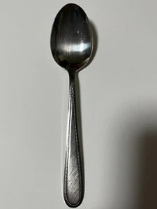 Cuillère à soupe Stanley Roberts- Rogers Co en argenterie inoxydable « Élégance perlée » - Photo 1/3