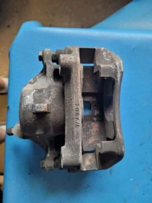 86 87 88 89 90 91 92 93 MERCEDES 300E R. PINZA 124 TIPO DELANTERO 300E 101532 Foto 1 de 3