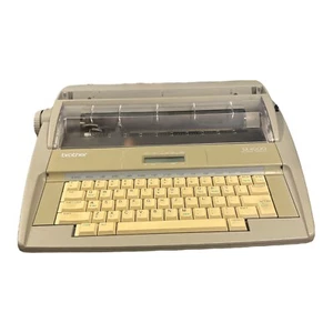 Brother SX-4000 Electronic Typewriter Built in Carrying Handle Tested and Works - Picture 1 of 8