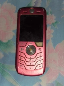 Spoilt Motorola handphone for cheap sale - Picture 1 of 1