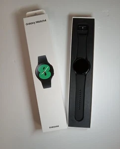Samsung Galaxy Watch4 40mm GPS R860 czarny - Zdjęcie 1 z 9