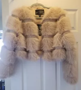 BRAND NEW, Stylish Faux Fur- Blush Pink Jacket for Sale! Elevate your wardrobe ! - Picture 1 of 4