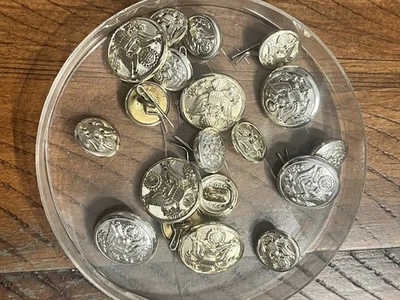 U.S. Military Dress Uniform Buttons GoldSilver Eagle COOKE / C.G. SLO / C22 – 20 - Image 1 of 2