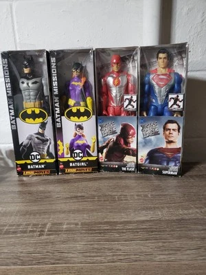 Batgirl 2018, Batman DC Mattel y Liga de la Justicia 2018, Superman y Flash Foto 1 de 4