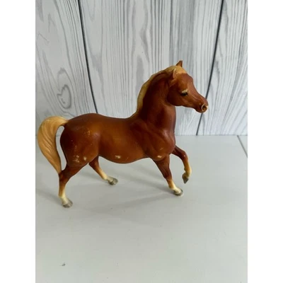 Vintage 1999s Breyer Classic Arabian Stallion Sorrel Collectible Horse USA Mark - Image 1 of 4