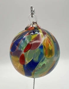 Glass Eye Studio Rainbow Fiesta 4” vidrio soplado a mano adorno orbe bola de amistad - Imagen 1 de 8