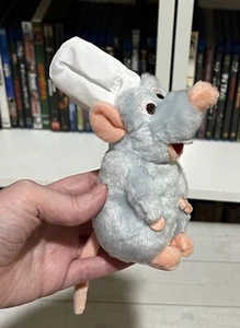 Disney Parks World Ratatouille Remy Rat Magnetic Shoulder PLUSH ONLY No Disc - Picture 1 of 6