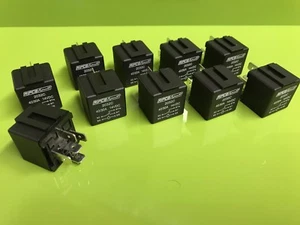 10 x 30/40 Amp 12v 5 Pin Changeover Relays with brackets - Picture 1 of 1