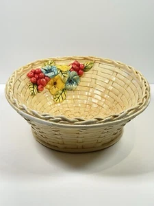 Chalkware Lattice Weave Cream Basket 27.5cm & Floral Fruit Design Hand Painted - Picture 1 of 21