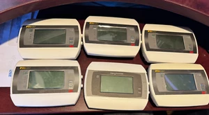 6 3M Filtrete Modell 3M50 Touchscreen programmierbarer Thermostat - Bild 1 von 2