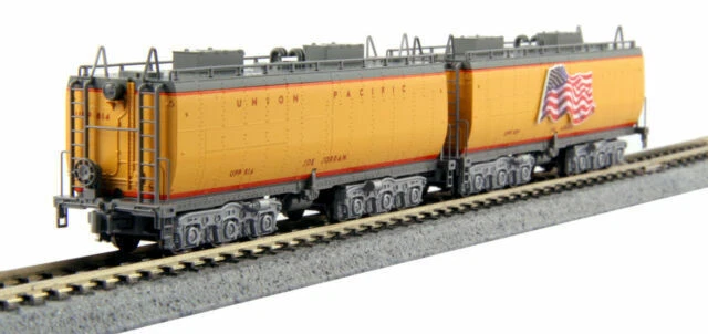 Kato 106-085 Union Pacific Water Tender 2-Car Set - Yellow