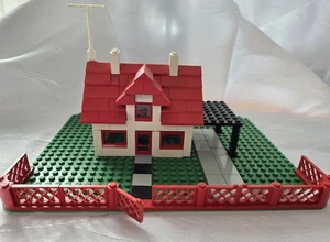 Lego Legoland Haus mit Carport , gebraucht - Bild 1 von 8