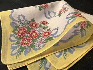 9024🌟 Vintage CUTTER 40s Floral YELLOW PINK BLUE Bouquet Bridal Handkerchief - Picture 1 of 7