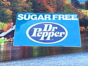 PEGATINA GRANDE VINTAGE SIN AZÚCAR DR PEPPER 13X8 PULGADAS NOS AÑOS 60 AÑOS 70 - Imagen 1 de 4