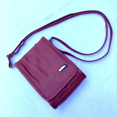 TRAVELON Leather Crossbody Travel Bag Purse Organizer Red Adjustable Strap - Image 1 of 4