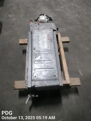 HYBRID BATTERY 2012-2018 TOYOTA PRIUS V - Image 1 of 4