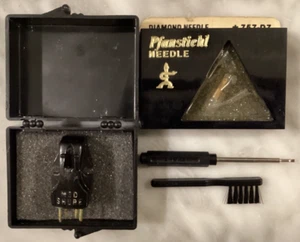 SHURE M3D CARTRIDGE AND NEW GENUINE SHURE N21D STYLUS WITH ACCESSORIES IN CASES; - Picture 1 of 10