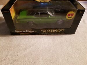 ERTL American Muscle 1971 Plymouth Duster 340 Diecast Car 1:18 Scale 33079