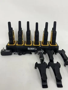 DEWALT DXFRS800 2 Watt Heavy Duty Walkie Talkies (READ) - Zdjęcie 1 z 6