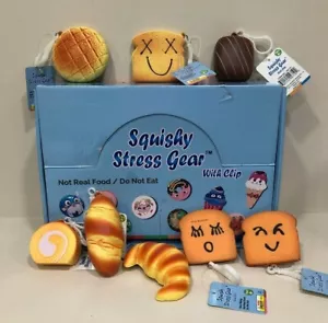 Squishy Stress Gear Schlüsselanhänger Clip Brot Croissant Zimtschnecke Brötchen Schokolade - Bild 1 von 22