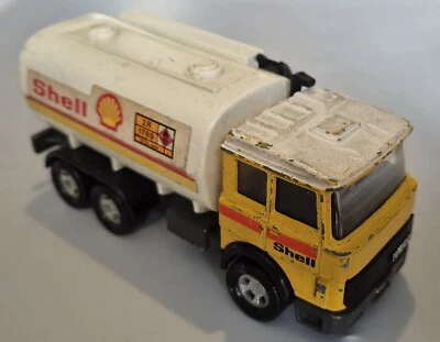 Matchbox Superkings K-131 Shell Petrol Tanker Yellow IVECO - Image 1 of 4