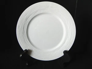 TOWLE CHINA White EMBOSSED RINGS Rim (set of 3) Dinner Plates - Picture 1 of 3