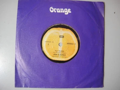 (1364) Singapore Soul Funk 7" SP - JADE & PEPPER "All Alone" — 第 1/2 张图片