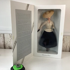 1996 CHRISTIAN DIOR PARIS BARBIE - 16013 - ORIGINAL BOX UNOPENED - Picture 1 of 17