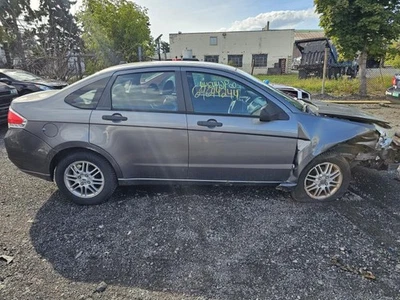 Módulo de control del motor usado (ECM) se adapta a: Ford Focus 2009 módulo de control electrónico Foto 1 de 4