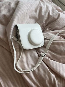 White instax Polaroid camera case - Picture 1 of 4