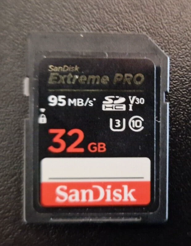 SanDisk 32GB 95MB/s Extreme Pro SDHC Memory Card UHS-I V30 - Image 1 of 1