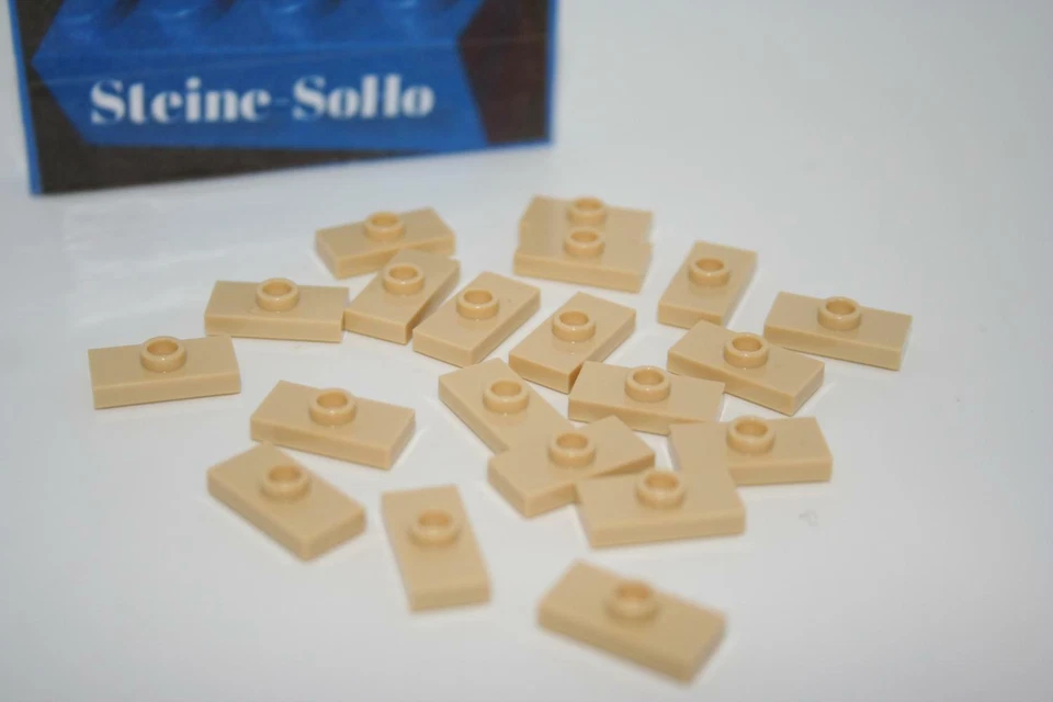 Lego (c) 20x Fliesen mit Noppe - 1x2 - tan - 15573 - hellbeige - Kacheln - Bild 1 von 1