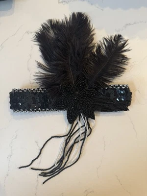 Diadema de aleta negra de inspiración vintage - Accesorio de disfraz de Gatsby de los años 20 Foto 1 de 4